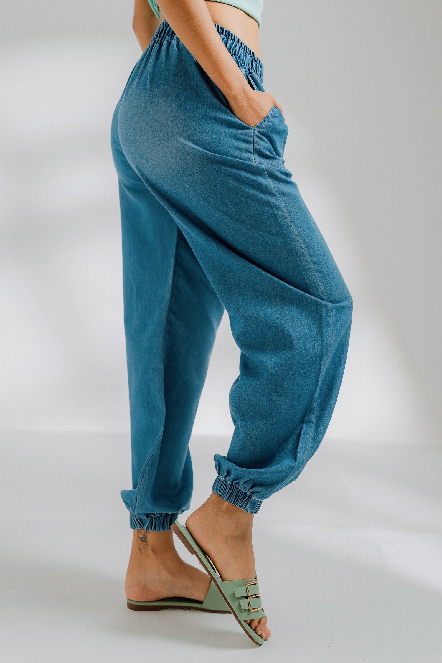 Mid Blue Chambray Jogger Pants