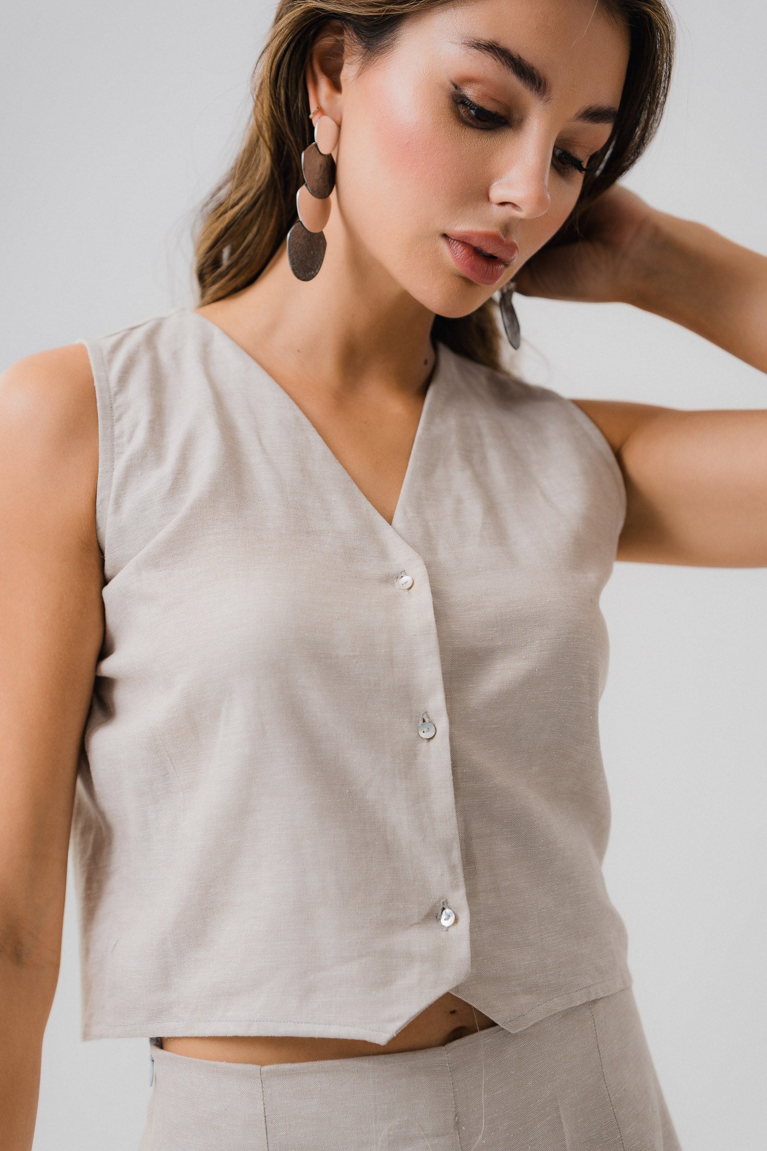 Light Beige V-Neck Sleeveless Top